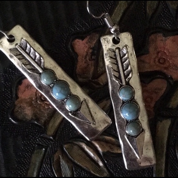 Artisan Jewelry - Native American Style Turquoise Arrow Earrings